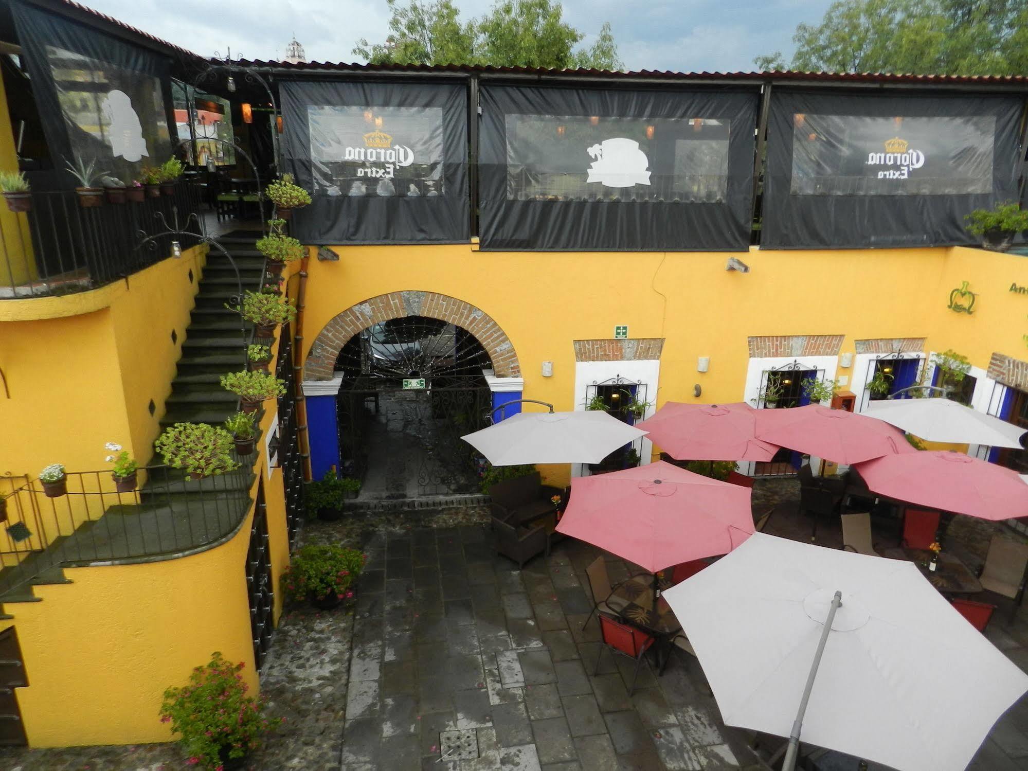 Collection O Al Otro Lado Del Rio, Puebla 호텔 외부 사진 The restaurant's patio
